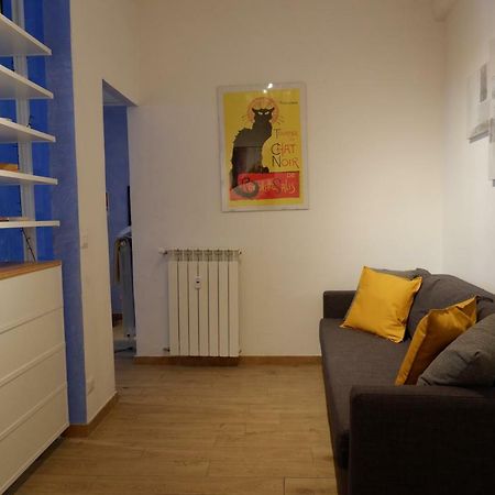 The Blue Strawberry House In San Giovanni Roma Exterior foto